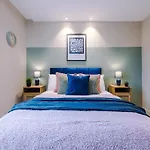 Exquisite Central York Abode Sleeps 6!