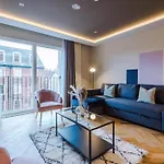 Exquisite Central York Abode Sleeps 6!